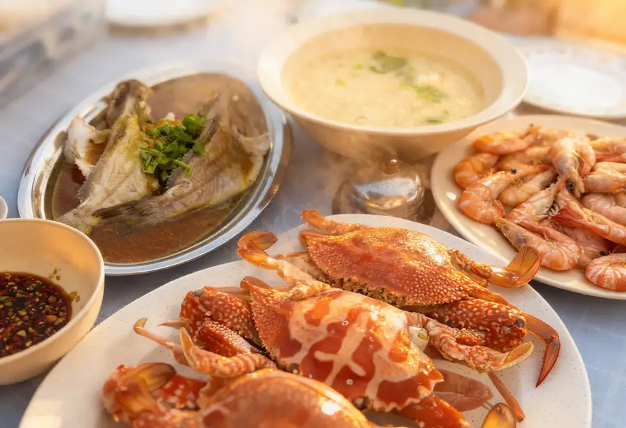 Fresh seafood lunch and dinner buffet for resort guests Turtle Garden Resort