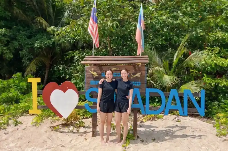 Scuba diving Sipadan to see coral reefs with Turtle Garden Resort near Semporna