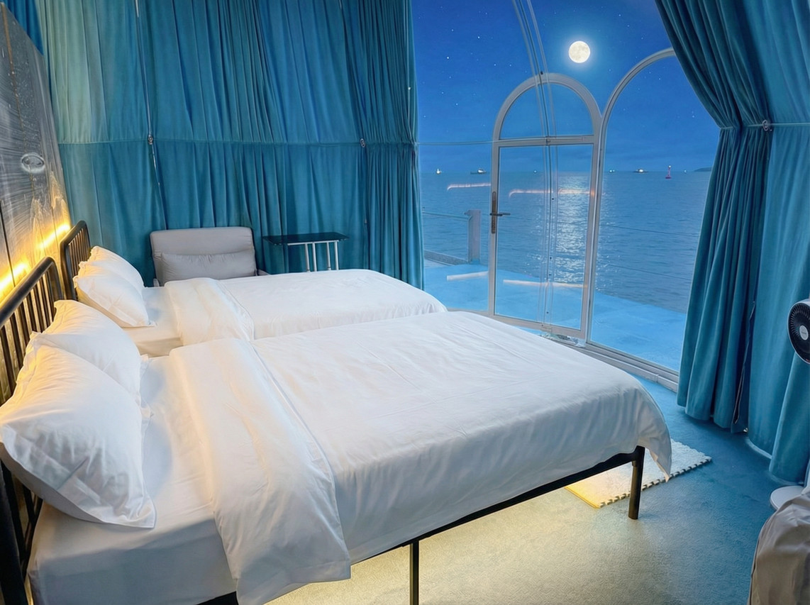 Panoramic dome sea view twin room Turtle Garden Resort